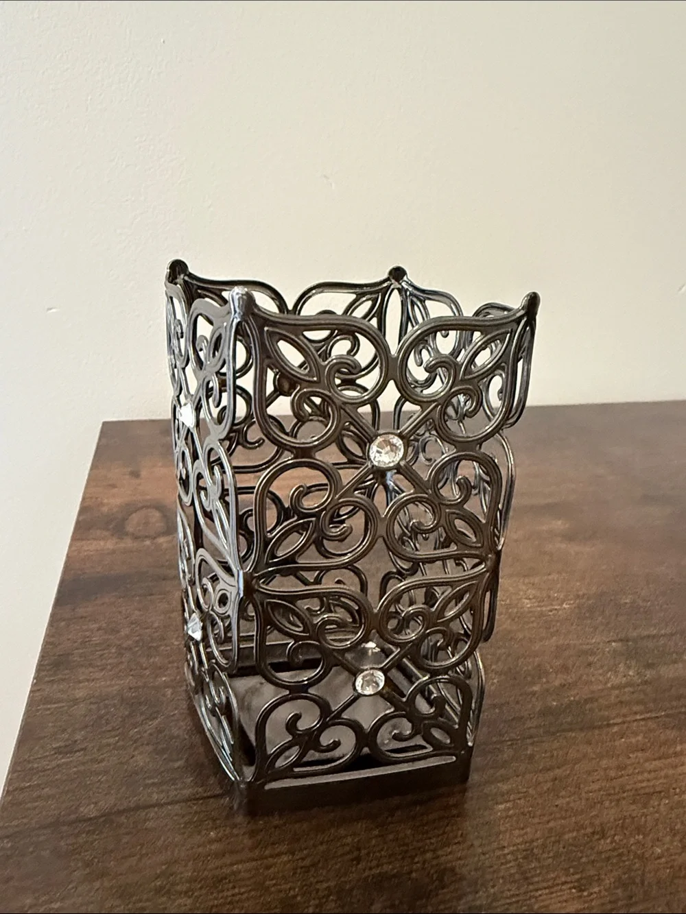 Bath & Body Works Ornate Nickel Gem Heart Gate Sleeve Metal Hand Soap Holder
